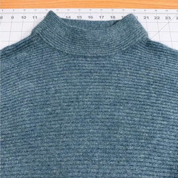 Rachel Zoe 100% Cashmere Mock Neck Sweater, Size XL, Teal, Pullover - Picture 8 of 8